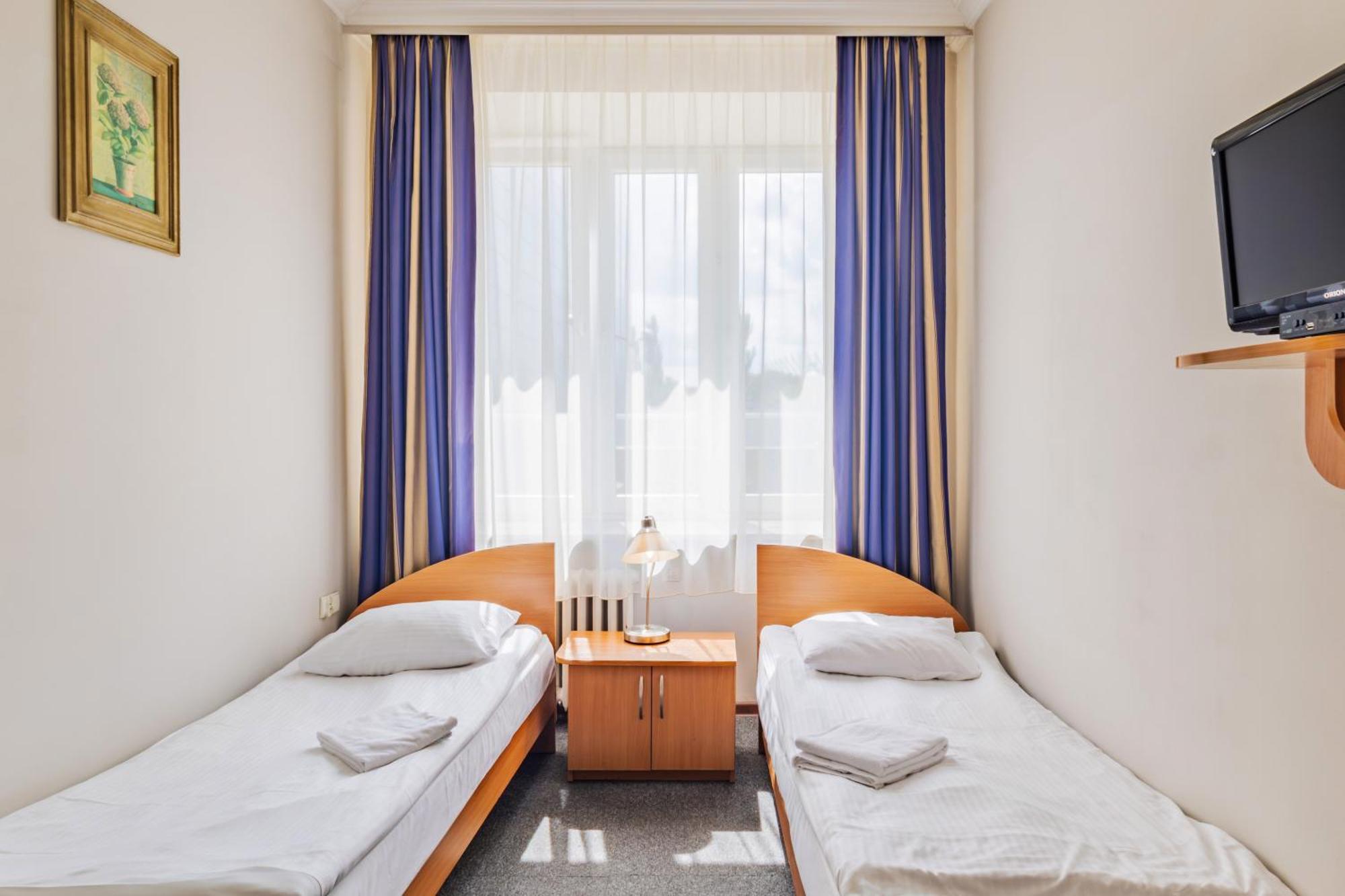 Noclegi Stadion Bed & Breakfast Warszawa Exteriör bild